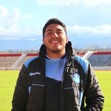 Macareño💙
Director de Comunicación del Club Deportivo Macará de Ambato
Diseñador Gráfico 🌟