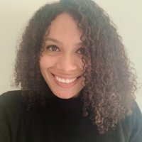 Thays de Oliveira (@d_oliveirathays) 's Twitter Profile