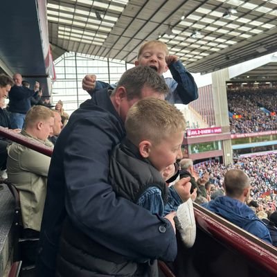 Field_83's profile picture. From B24 ➡ MK18
Digital expert some say & all things VILLA     U8 Manager @thebuckinghamfc 💜🦁💙