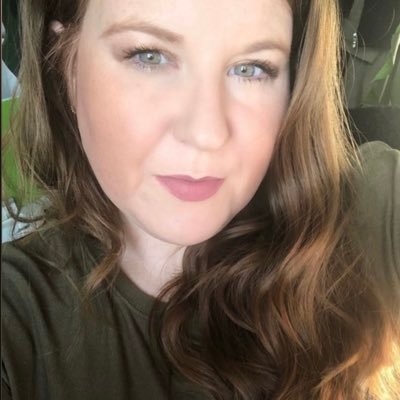 krissisimmons's profile picture. Communications |  Siemens | Media & Marketing Director @Emley_AFC