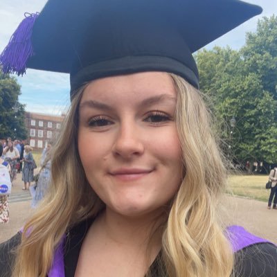 FdSc Applied Zoo Science 👩🏼‍🎓                   BSc Zoo Biology at University Centre Sparsholt 📚  Instagram - zoobiology.gem