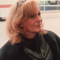 Cheryl Robinson (@cherylr09307747) Twitter profile photo