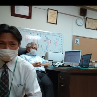 田辺高校をずっと不登校の形にされて3回目の1年生
田辺高校の方はDMを是非ともください。
この問題に関心のある方やお手伝いしていただける方も是非DMを下さい。