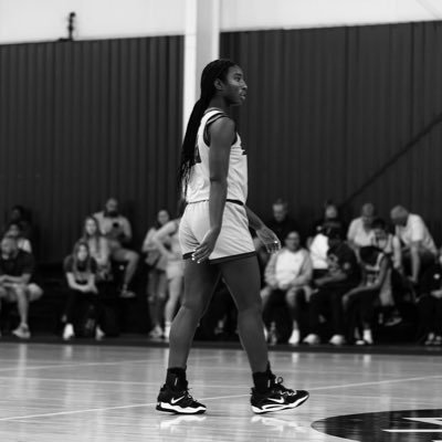 #20|2026 6’0 foward |🏀 @TeamtraeyoungWB TTY 3SSB 16u 📍Edmond North HS📍