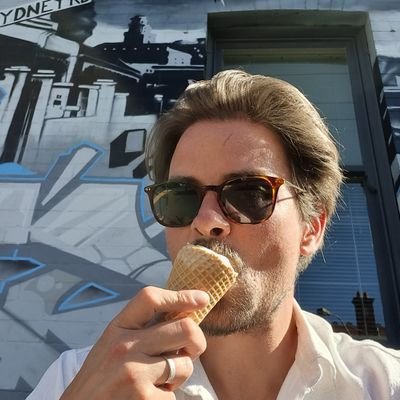 MattMEsq's profile picture. Writer, editor
https://t.co/BDi1HAAUEg