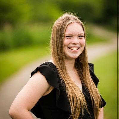 courtneywelsh17's profile picture. TeacherbyTrine 26’|Acro and tumbling