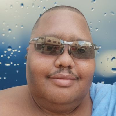 RafaelFarias_33's profile picture. 