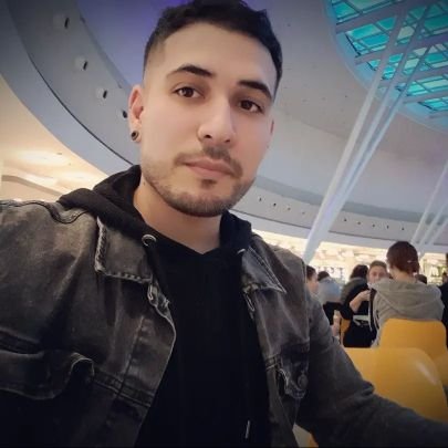 31 años
Medio loco
Piscis ♓🐟