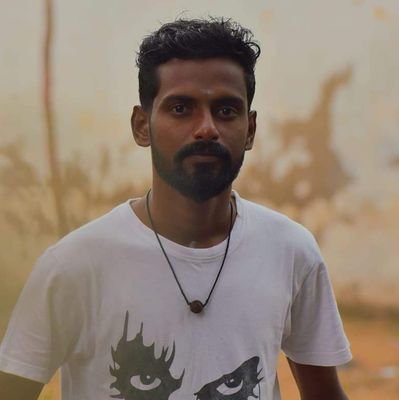 Sarangv37's profile picture. 