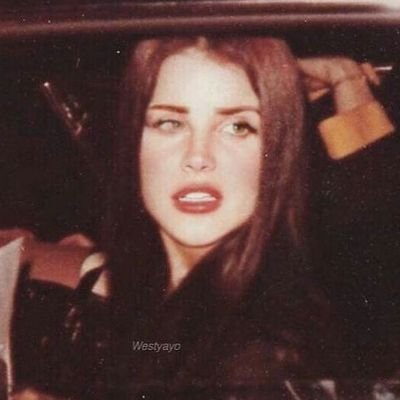 lovemepqyes's profile picture. 