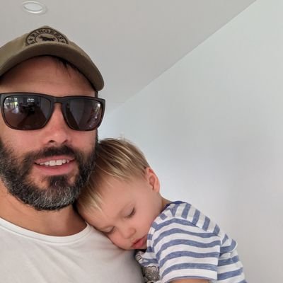 ldav0's profile picture. 