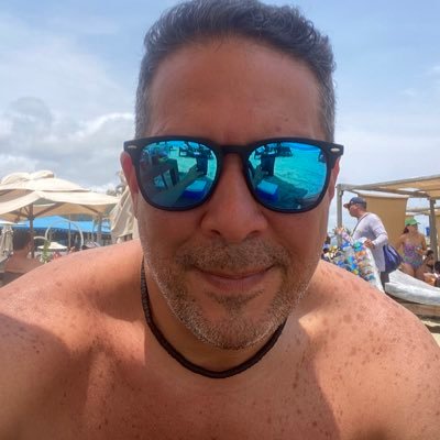 hendrithe's profile picture. 