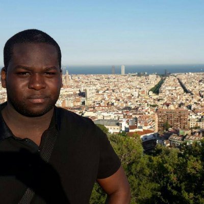 coulixx's profile picture. J'essaie d'avoir l'air cool. Data engineer