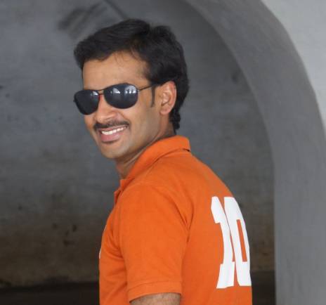 smile_harsha's profile picture. 