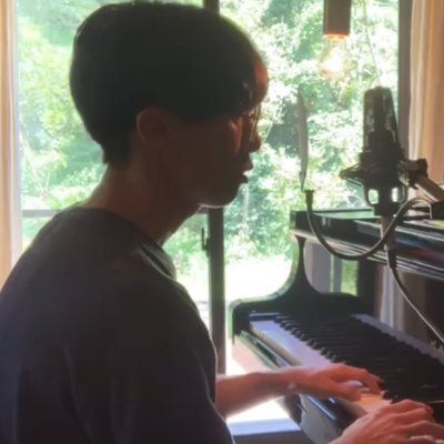 motoki_tree's profile picture. 【動画編集で人を幸せに🍎】フリーランス動画編集者▶️公立中学社会科教員として16年勤務▶︎子どもに寄り添う教員から、クライアントに寄り添う動画編集者に転身🔥音楽をやる自由を手に入れる！Adobe Premiere Pro🎥お仕事のご依頼はDMまでお願いいたします📩