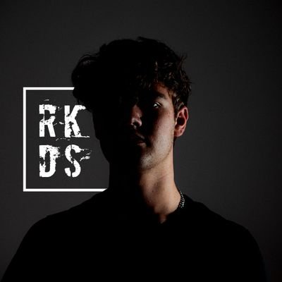 RAKOM // RAKORDS
                                                               Techno Purist                               /booking@rakords.de