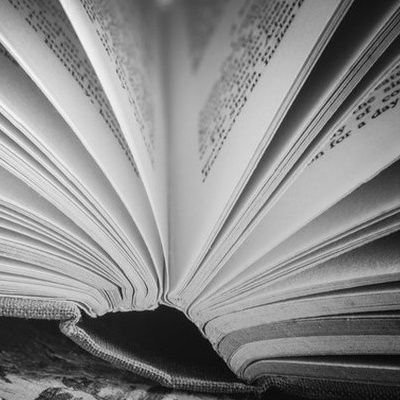Bookwatching è (anche) un podcast 🎙Avvistamenti di libri sul grande e piccolo schermo 🎞 Per segnalazioni scrivete in DM 📸
Da un'idea di @ladaze