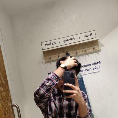 AbdulKhuraishi's profile picture. 💪