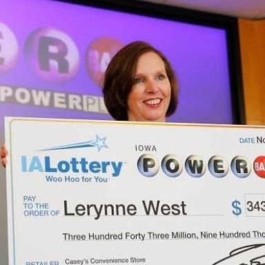 I AM LERYNEE WEST THE POWERBALL JACKPOT LOTTERY OF WINNER 🏆OF $343,9 MILLION DOLLARS,AM GIVING OUT $500K EACH TO ALL MY 70k FOLLOWERS ON HERE 💯💸💸💰💲