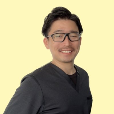 riwai_ujimoto's profile picture. 倉敷の成人病センター近くの整体 / 首を一切触らずに首肩の状態を変える / ズボラな人でも継続できるながら体操 / 自分で治せる身体づくりのために今後一生使える情報を発信中 / 整骨院・整形外科リハビリ室・アスリート専門トレーニングジムでの勤務経験/ 延べ3万件以上担当 / 母校の野球部にトレーニング指導中