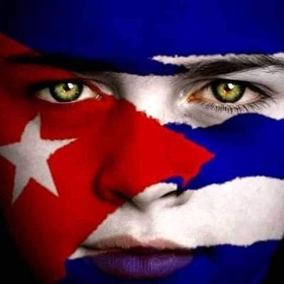 Cubana de corazón, por #Cuba todo, contra Cuba nada ❤.