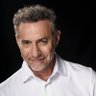 majulluis's profile picture. UNICA CUENTA OFICIAL!
📺 Conductor #LaCornisa y #MásNación en @lanacionmas 
☕ @margendelmundo @leerycomer
📻 #Majul1079 en @Observador1079