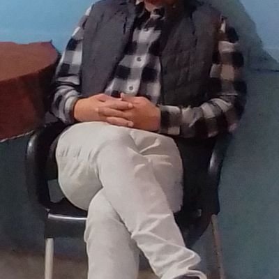 مش عيب انك تخاف من الموت .لكن العار انك تعيش وانت ميت من الخوف