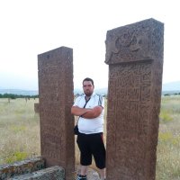 Hikmet Karaaslan (@sanatarihiuzman) 's Twitter Profile