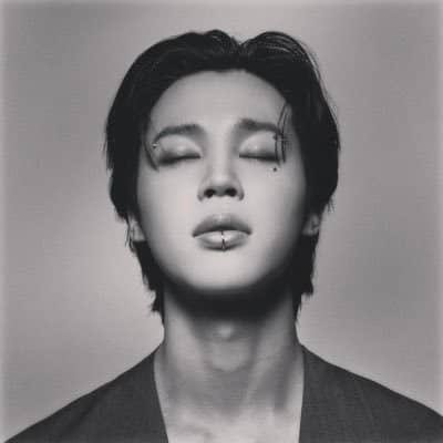Georgestrai0011's profile picture. Union fanbase for Park # Jimin #¥ of # BTS # 짜다. #BTSARMY . Updates. News.features. Rewind. https://t.co/AXVxp7KbZx. Projects. phone. Video l @ JiminUnplugged