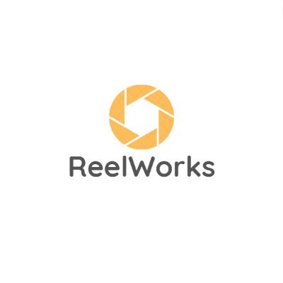 Si vous cherchez à résoudre des problèmes complexes, améliorer vos processus métier ou simplement discuter de projets passionnants, n'hésitez pas à me DM !
