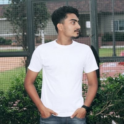 das_sanketkumar's profile picture. Student I am..
Take a look into the good things..