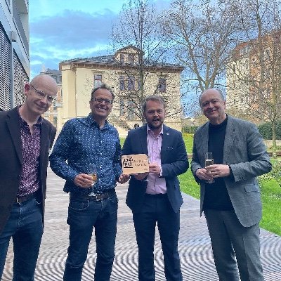 Freelance. Winner of the 2023 IJ4EU Impact Award with @PhilippeAuclair, @jckkrr, and @MenarySteve for our investigation, 'The Devil is in The Data'