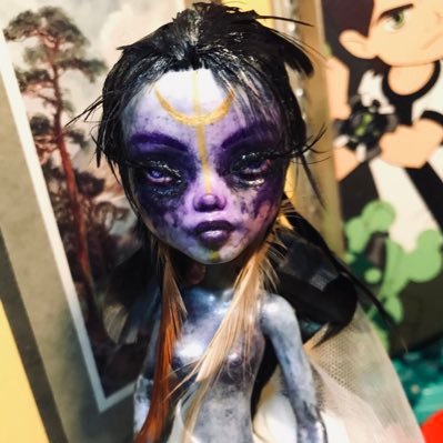 Artist new to doll customising # custom dolls of many types spesh in Monster high Lol omgs-playlines sew craft art etc all types-mumma bear