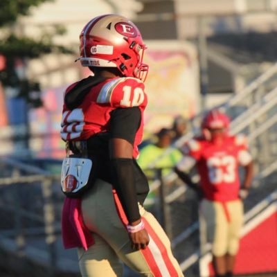 Co/2024|RB/Slot|@ Everett high school | 4.5 - 40 5,8weigh 165