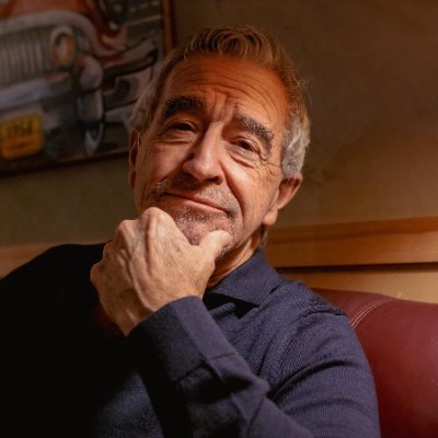 Charles18847351's profile picture. I always keep smiling, because life is a beautiful thing and there's so much to smile about.