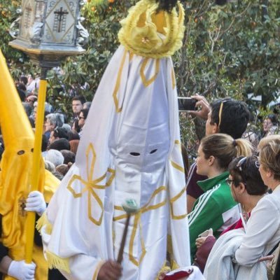 lachia_blanca's profile picture. La Chía más rancia e irreverente. ¡El granadinismo tiene límites!