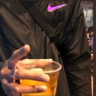 bjk,premium ahlaksız,enerji şovalyesi, modernize edilmiş semt çocuğu,tenis eteği gurmesi ve aynı zamanda hiperoptik vasküler dondurucum var.