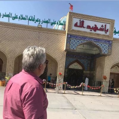 إذا كانت الفَرحة في قلوب الآخرين تَسعدك فأنتَ إنسان ..
تغريداتي في الأعجابات 👍