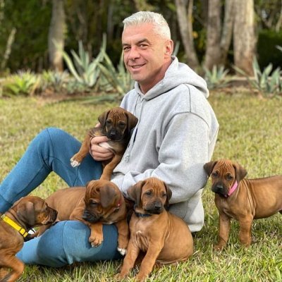 Father of one, cool, honest and blessed dog lover