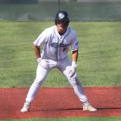 East Central College Baseball, 5 FEET 9 INCHES, 180 LBS