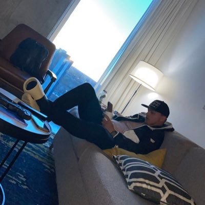 dontdodrugsplz's profile picture. 