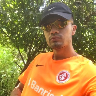 _limarenan's profile picture. Deus tem mais pra dar do que o diabo pra tirar 🙏🏾