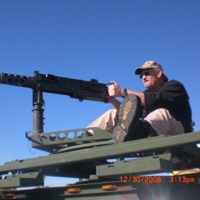 ReekoTweet's profile picture. in with a grin. ;)