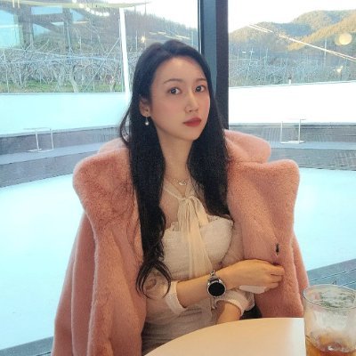 AnneSvehla88901's profile picture. L 'Oreal Paris, France#Executive Director#Chief Strategy Officer#Head of North American markets#Angel Investor#