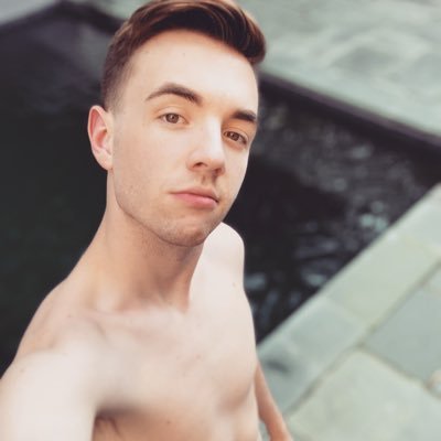 Twink | 18+ | ATLANTA | 🍑 with a big 🍆 | Find me on: @funsizeboys @realgaycest @twinktopxxx and more on @carnalmedia |✉️:LucasRyderXXX@gmail.com