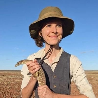 Honours student @unswbees - Using bioindicators to improve future translocation success