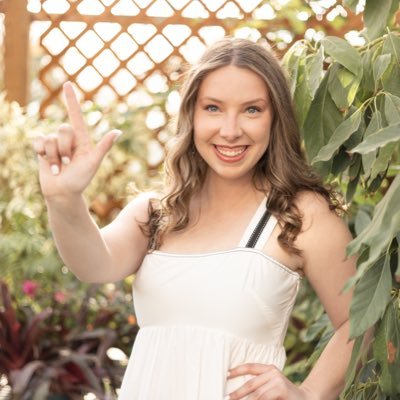 Anderso12Carley's profile picture. When life gives you lemons give them back and demand coffee:))