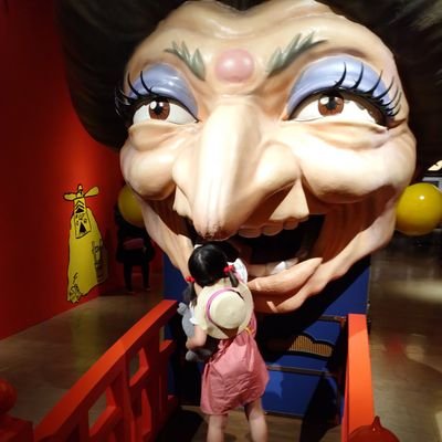 ALS患者(球麻痺型/2015年6月確定診断)の老師を家族仲良く支えてます(^ω^✌️)
動けなくなっても部屋だけを世界しない!
※良い事も悪い事も素直に吐き出してます。合わない方はブロック(^^)DMも選びます※