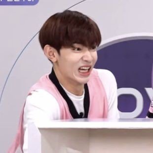 -looking for moots૮꒰˵•ᵜ•˵꒱ა
☞ https://t.co/nJdERF51pi
fangirl- 99% stress- 1%