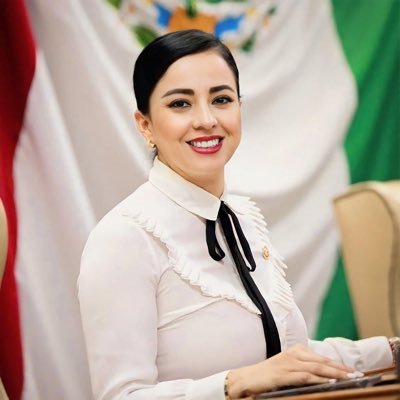 Mamá de hermosos 👧🏻👦🏻. Diputada Presidenta de la XXXIII Legislatura en Nayarit. Comprometida en dar resultados y decidida a lograr imposibles. 🤝